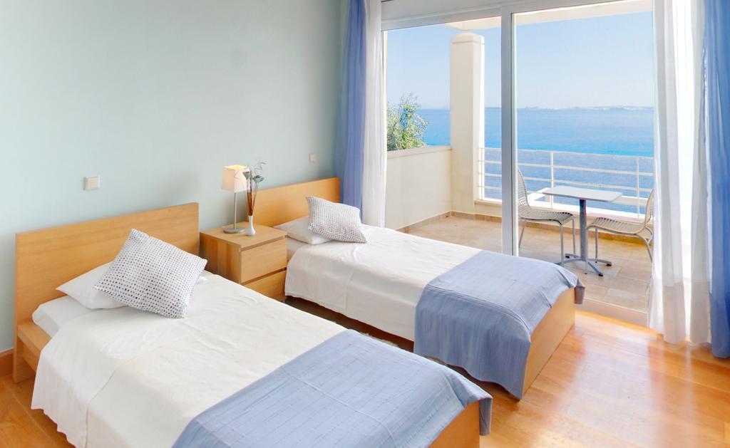 Corfu Luxury Villas Barbati Exterior photo