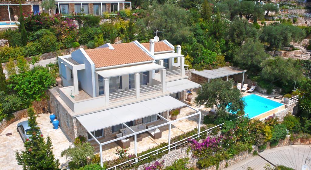 Corfu Luxury Villas Barbati Exterior photo