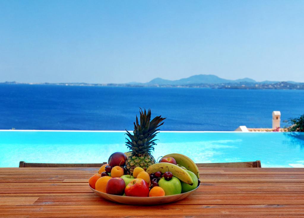 Corfu Luxury Villas Barbati Exterior photo
