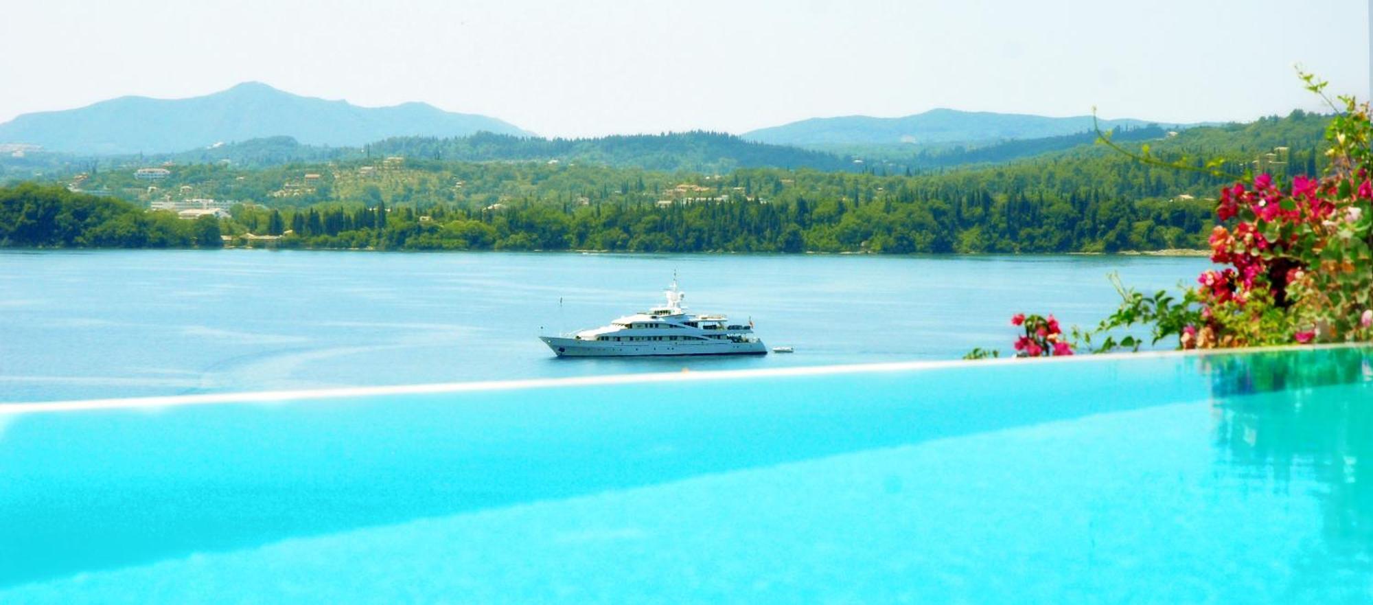 Corfu Luxury Villas Barbati Room photo
