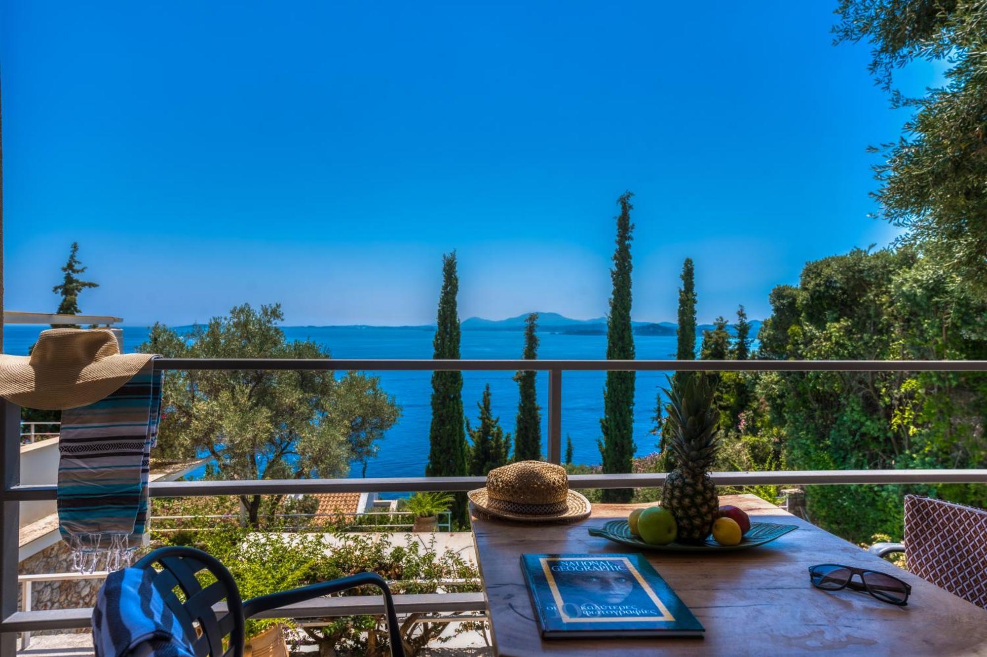 Corfu Luxury Villas Barbati Exterior photo