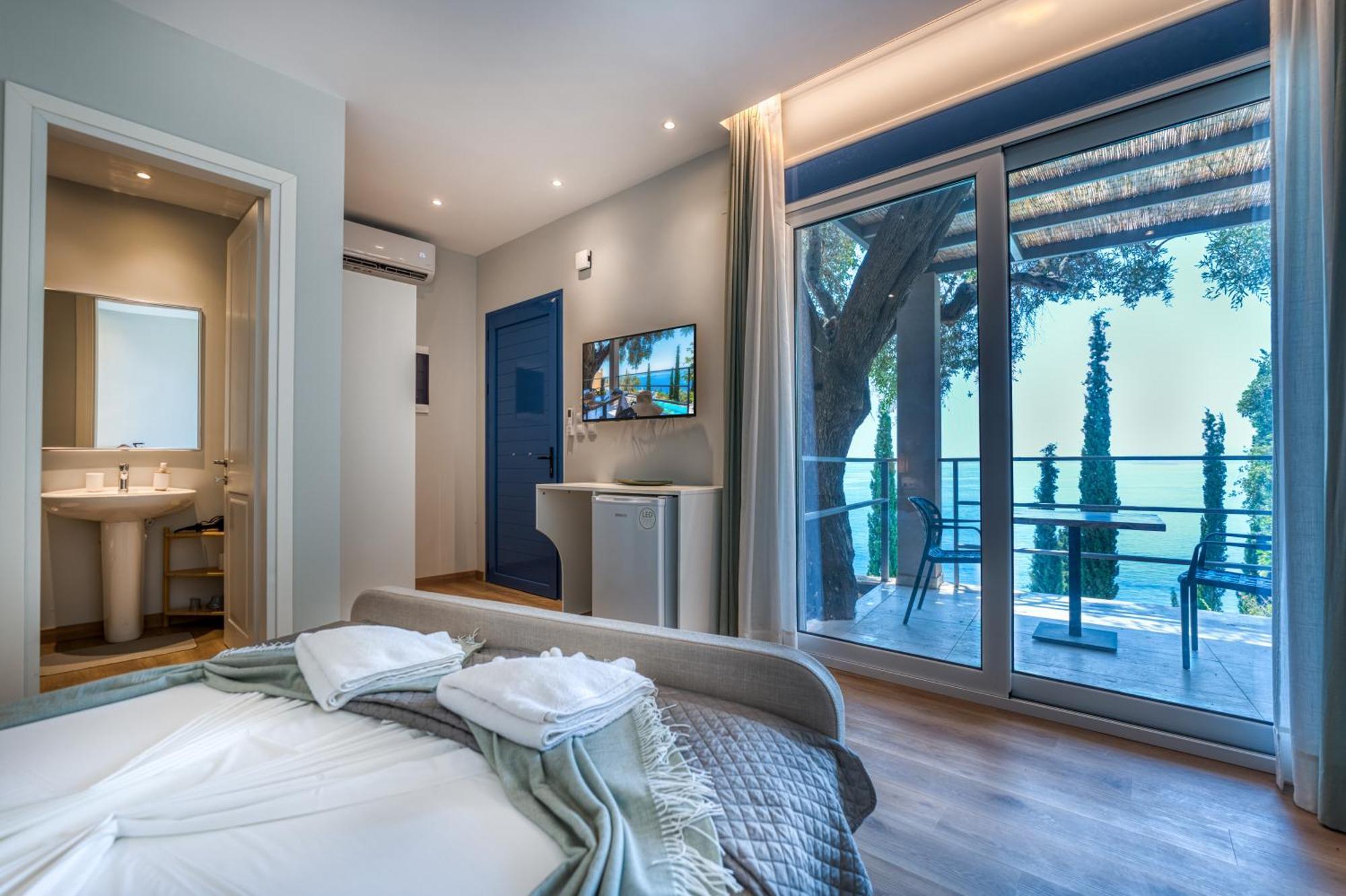 Corfu Luxury Villas Barbati Exterior photo